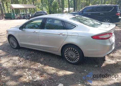 2013 Ford Fusion Titanium z USA, uszkodzony, nr VIN 3FA6P0K90DR101536